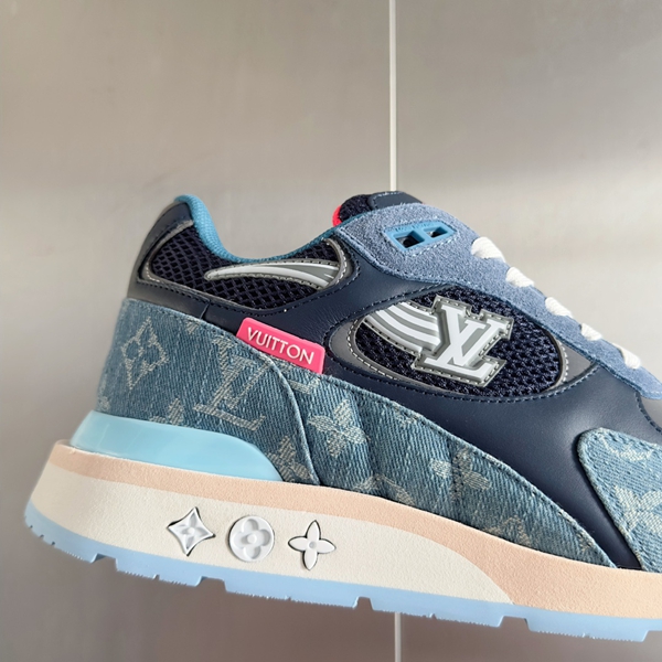 ルイヴィトン靴着用イメージ